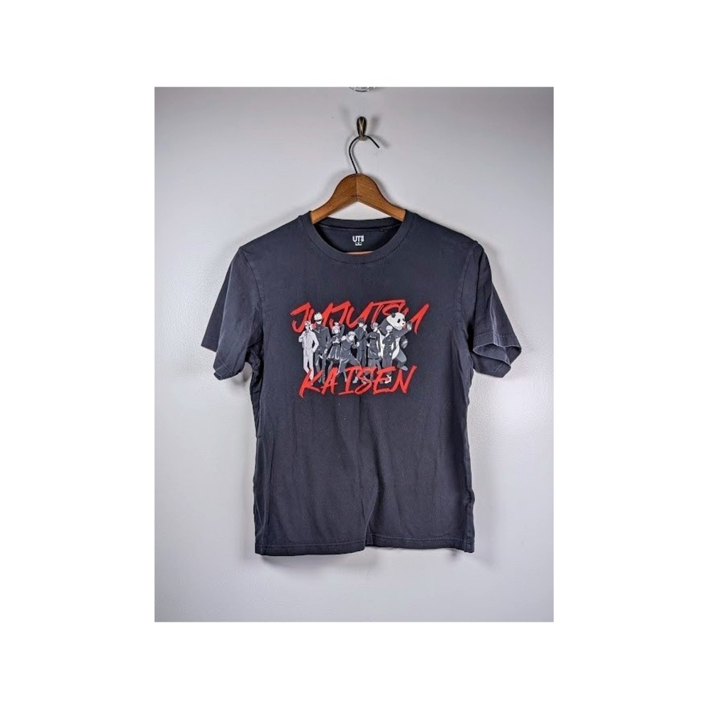 Uniqlo Jujutsu Kaisen T-Shirt Mens Size Medium Anime Graphic Yuji Itadori Manga